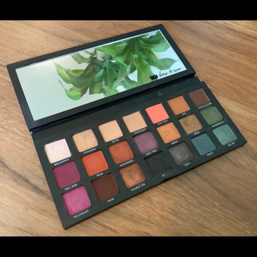 Urban decay born to run palette